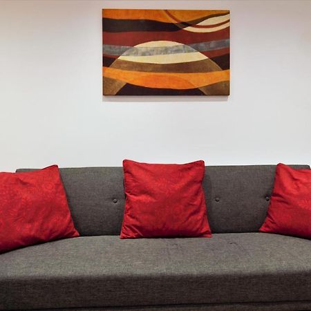 Stylish 2 Bedroom Apartment In The Heart Of Greenwich London Exterior photo