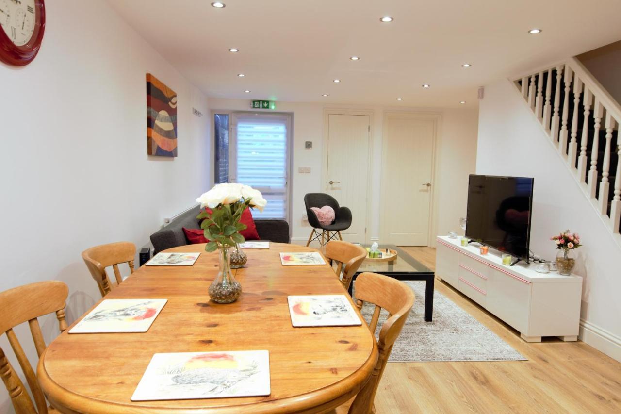 Stylish 2 Bedroom Apartment In The Heart Of Greenwich London Exterior photo