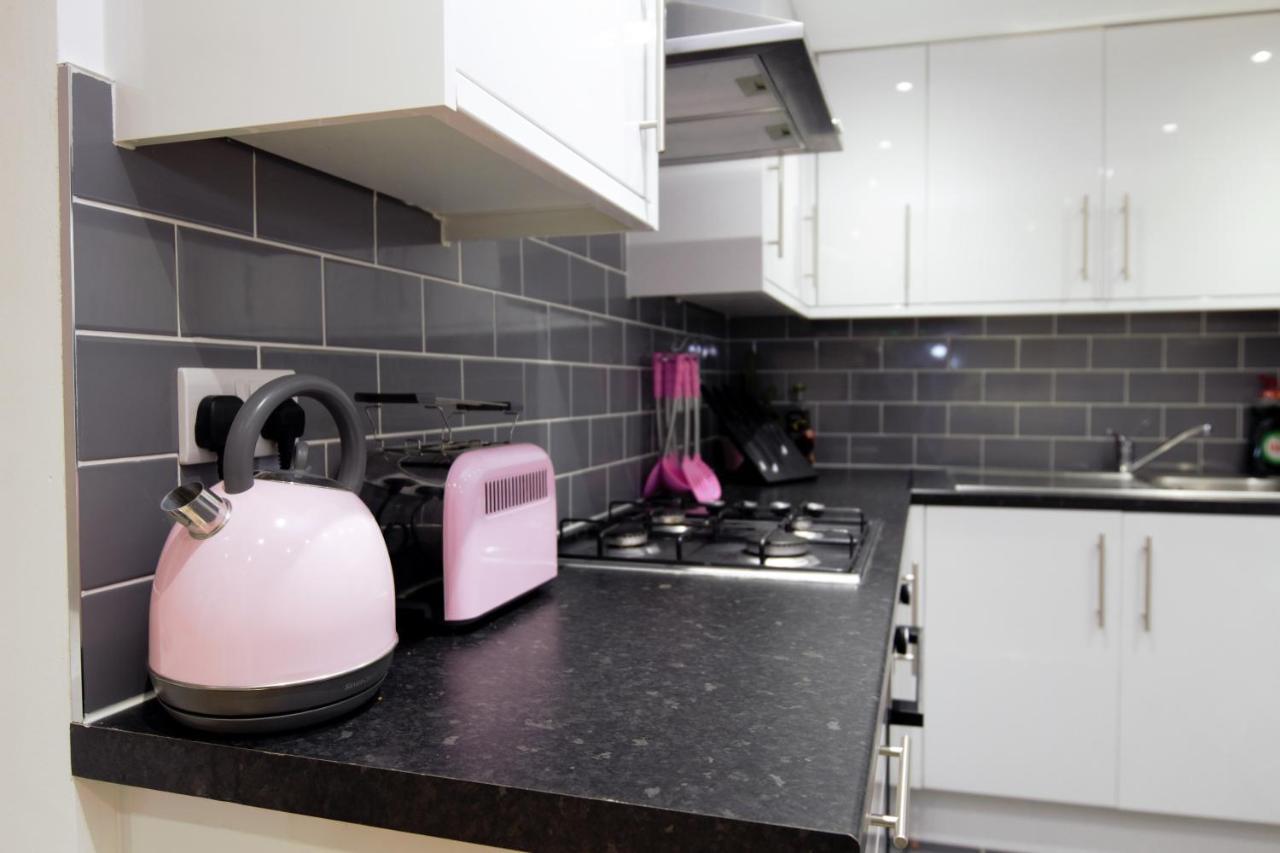 Stylish 2 Bedroom Apartment In The Heart Of Greenwich London Exterior photo